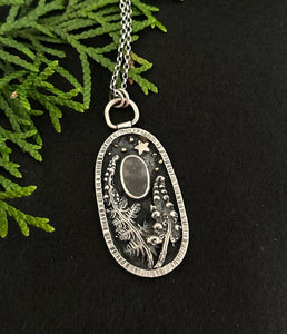 Dendritic agate, sterling silver fern pendant & chain