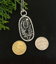 Load image into Gallery viewer, Dendritic agate, sterling silver fern pendant &amp; chain