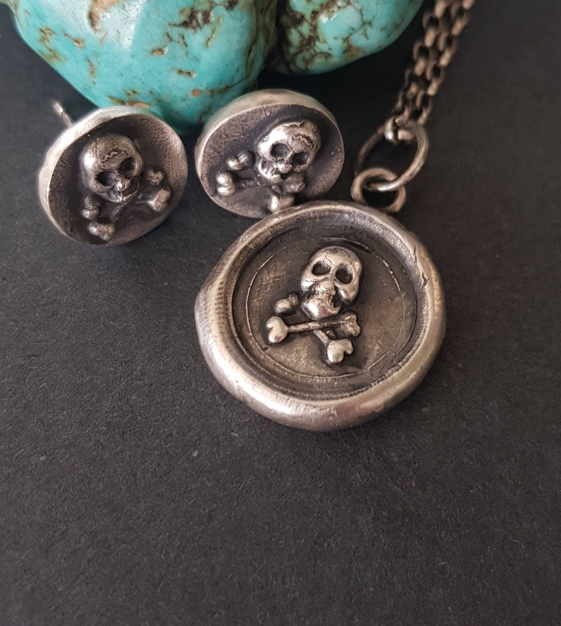 Skull and 2025 crossbones jewelry